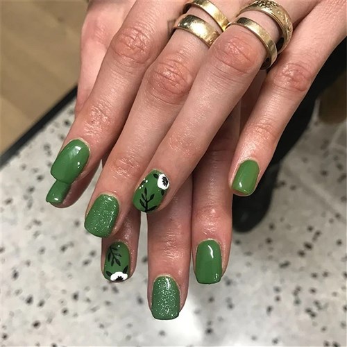 Gel Polish - Pure Colour - Tarzan Green